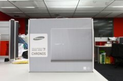 三星Series 7 笔记型电脑,极窄边框是亮点